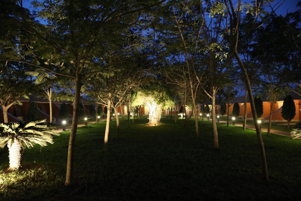 Celebrity Resort Chennai Tambaram Dış mekan fotoğraf