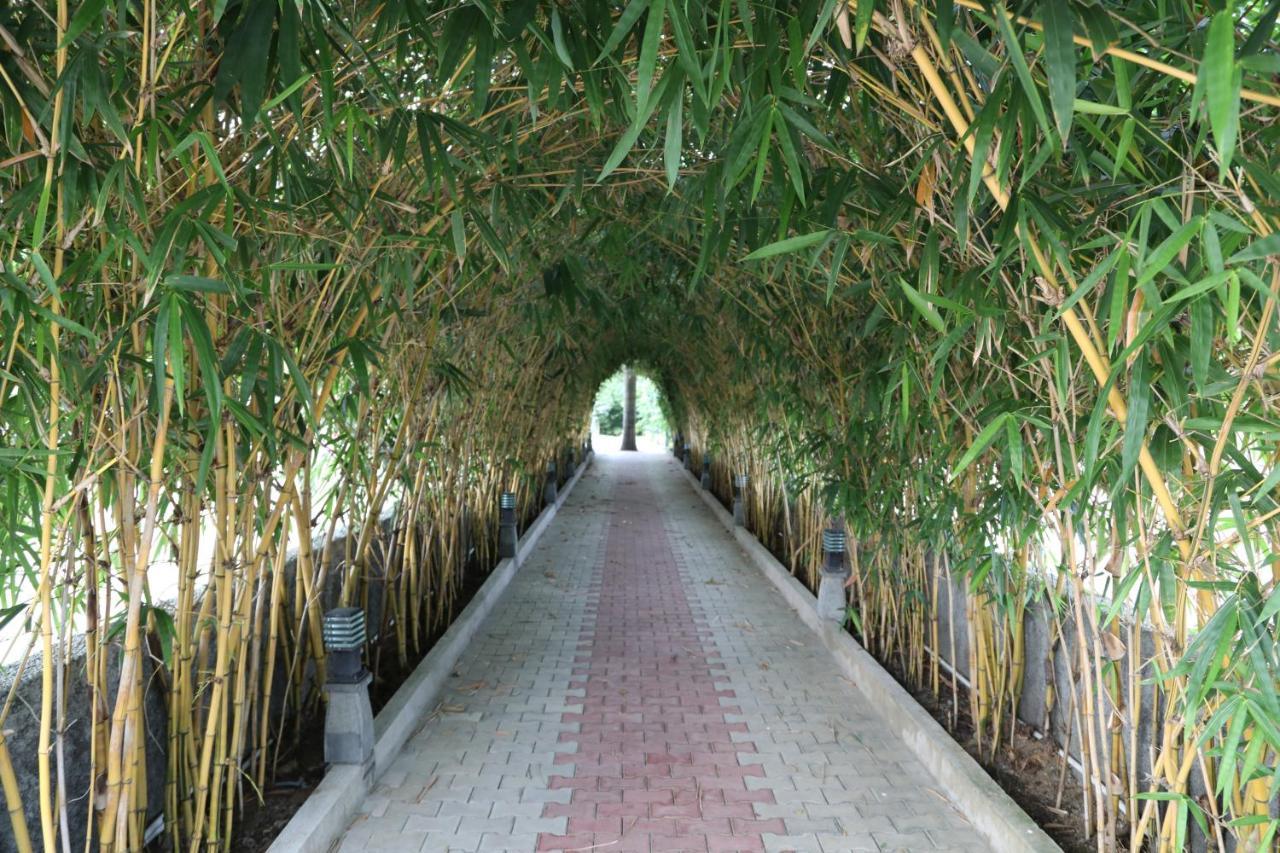 Celebrity Resort Chennai Tambaram Dış mekan fotoğraf